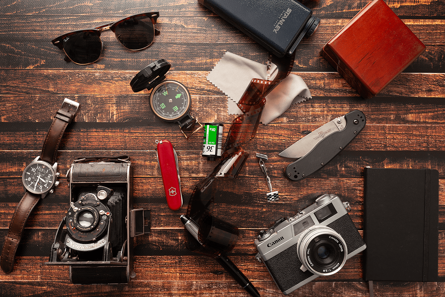 Flat Lay – kreative Verbindung von Produkt- und Lifestyle-Fotografie — 5