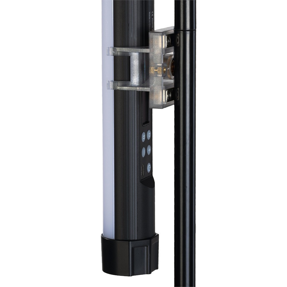 Quadralite QLT 28 – tuba LED RGB